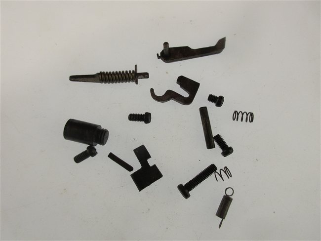 Roxio RJ38 Small Parts Assortment